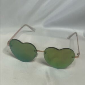HEART-Shaped Sunglasses